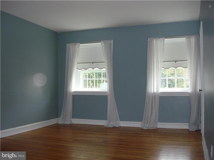 1628 Earlington Road Havertown, PA 19083 - Photo 8 of 13 Bathroom