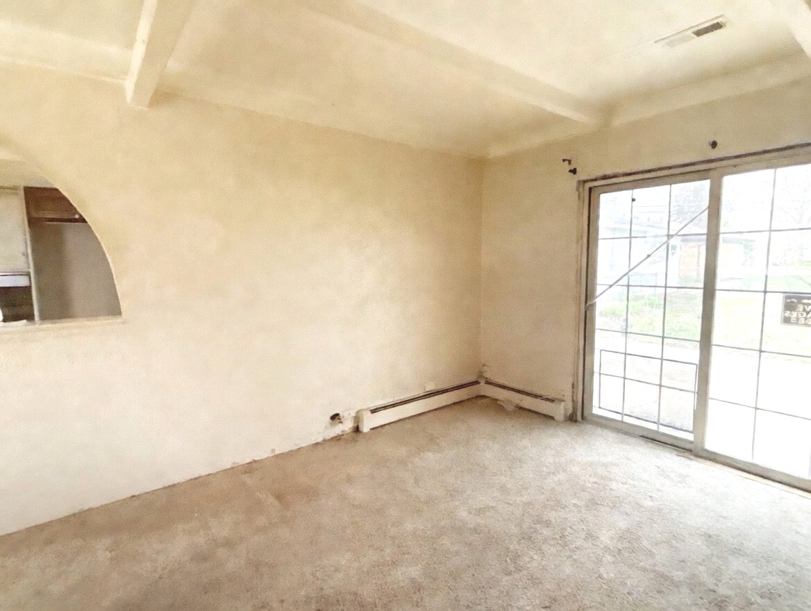 17 Butterfield Road Villa Park, IL 60181 - Photo 10 of 26 Gallery Image 10