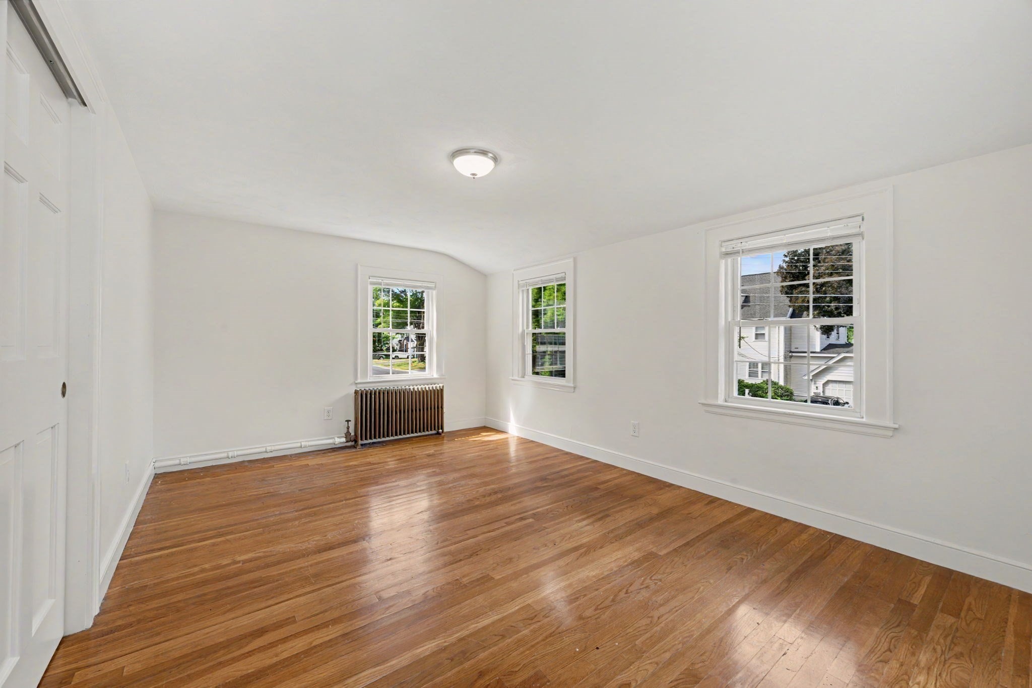 95 Gleason Road Lexington, MA 02420 - Photo 12 of 18 Gallery Image 12