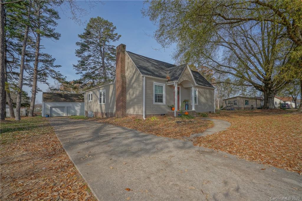 288 North Leonard Road Lexington, NC 27295 - Photo 2 of 29 Gallery Image 2