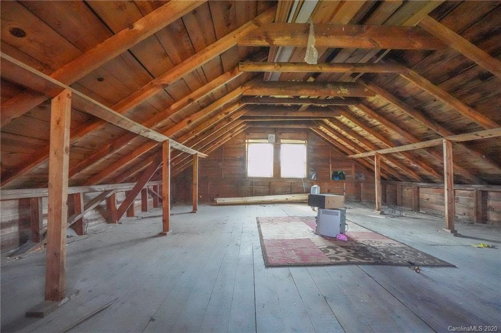 288 North Leonard Road Lexington, NC 27295 - Photo 5 of 29 Gallery Image 5