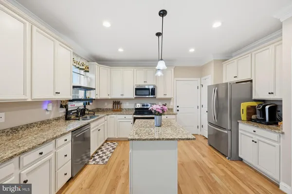 $429,900 | 15 Branson Court, Inwood, WV 25428