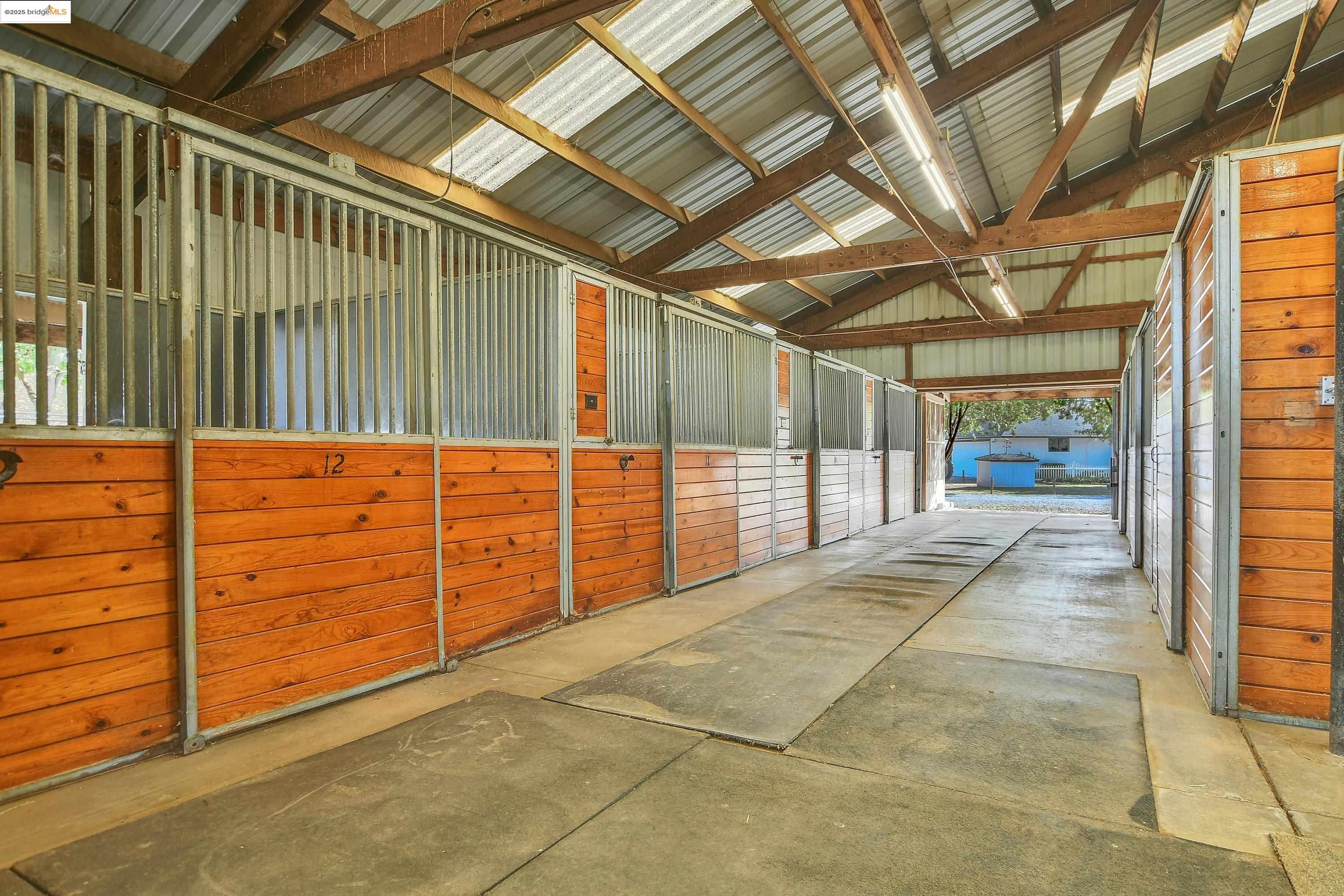 23701 Marsh Creek Road Brentwood, CA 94513 - Photo 41 of 52 a view of a backyard