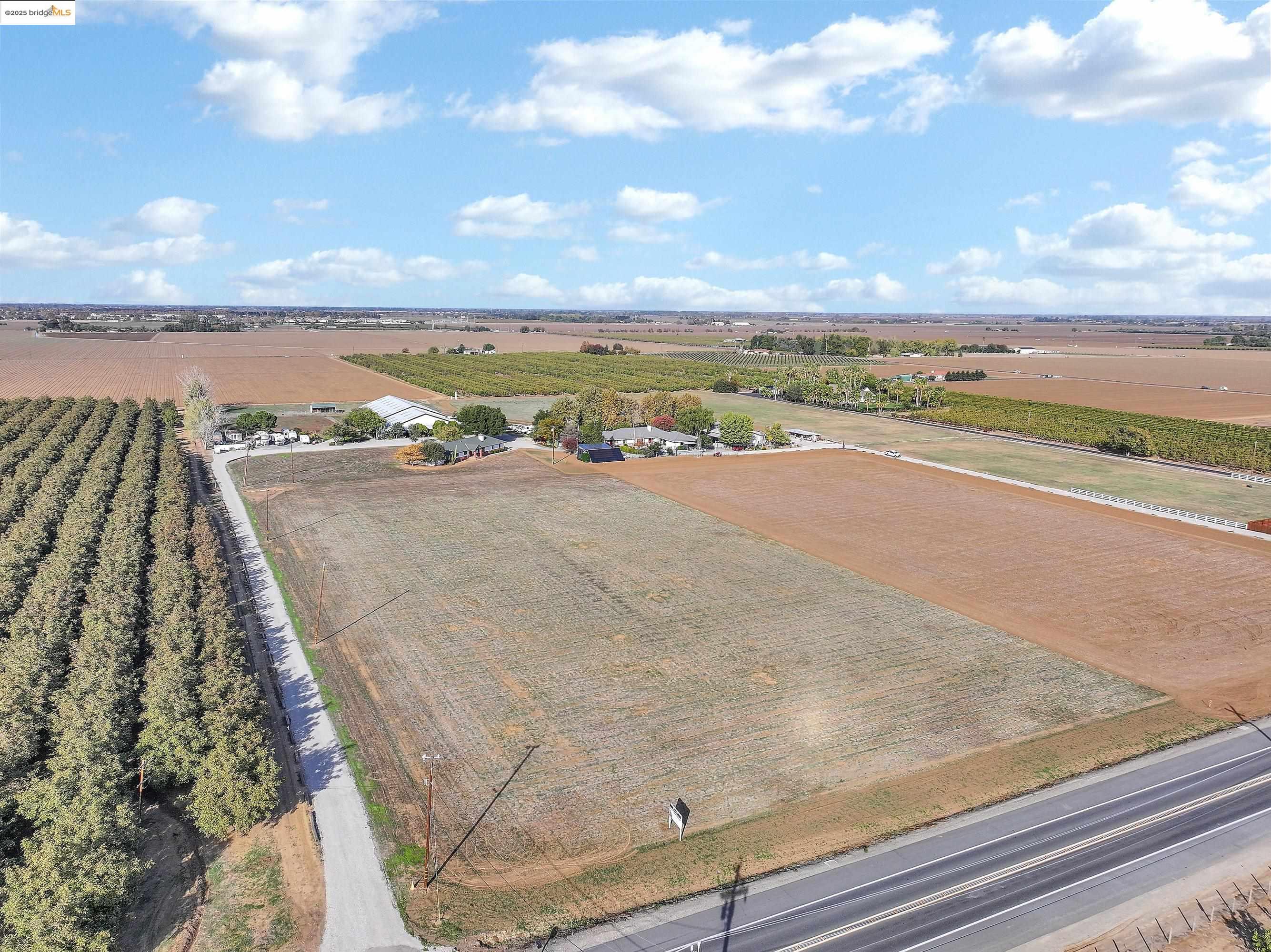 23701 Marsh Creek Road Brentwood, CA 94513 - Photo 46 of 52 a view of an ocean beach and city