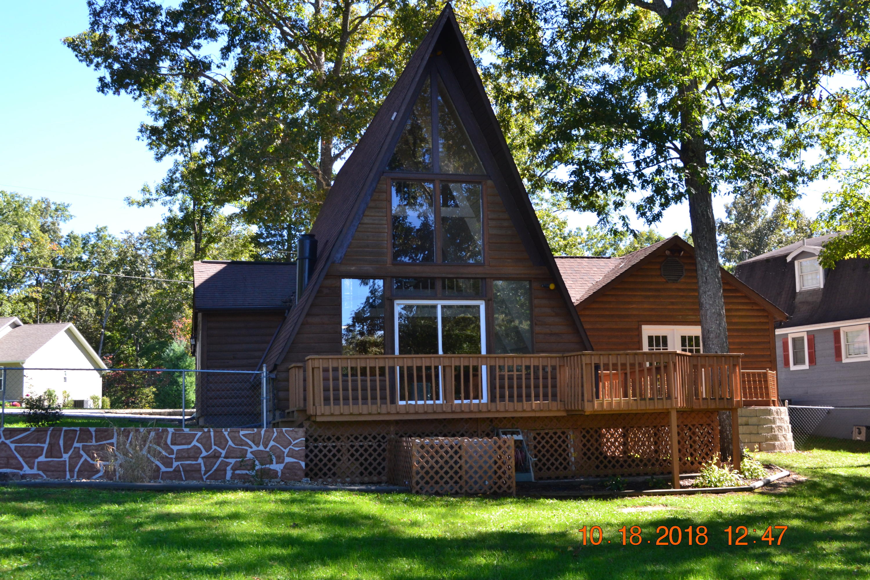 1620 Cherokee Road East Crossville, TN 38572 - Photo 39 of 40 Water side
