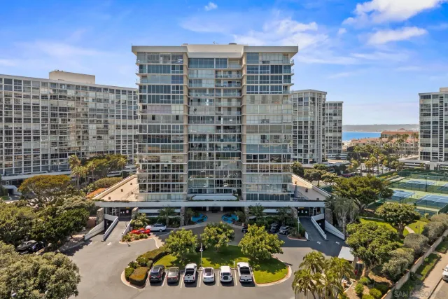 $2,985,000 | 1750 Avenida Del Mundo, Unit 309, Coronado, CA 92118