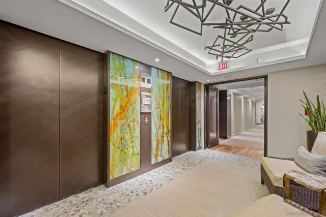 $2,985,000 | 1750 Avenida Del Mundo, Unit 309, Coronado, CA 92118