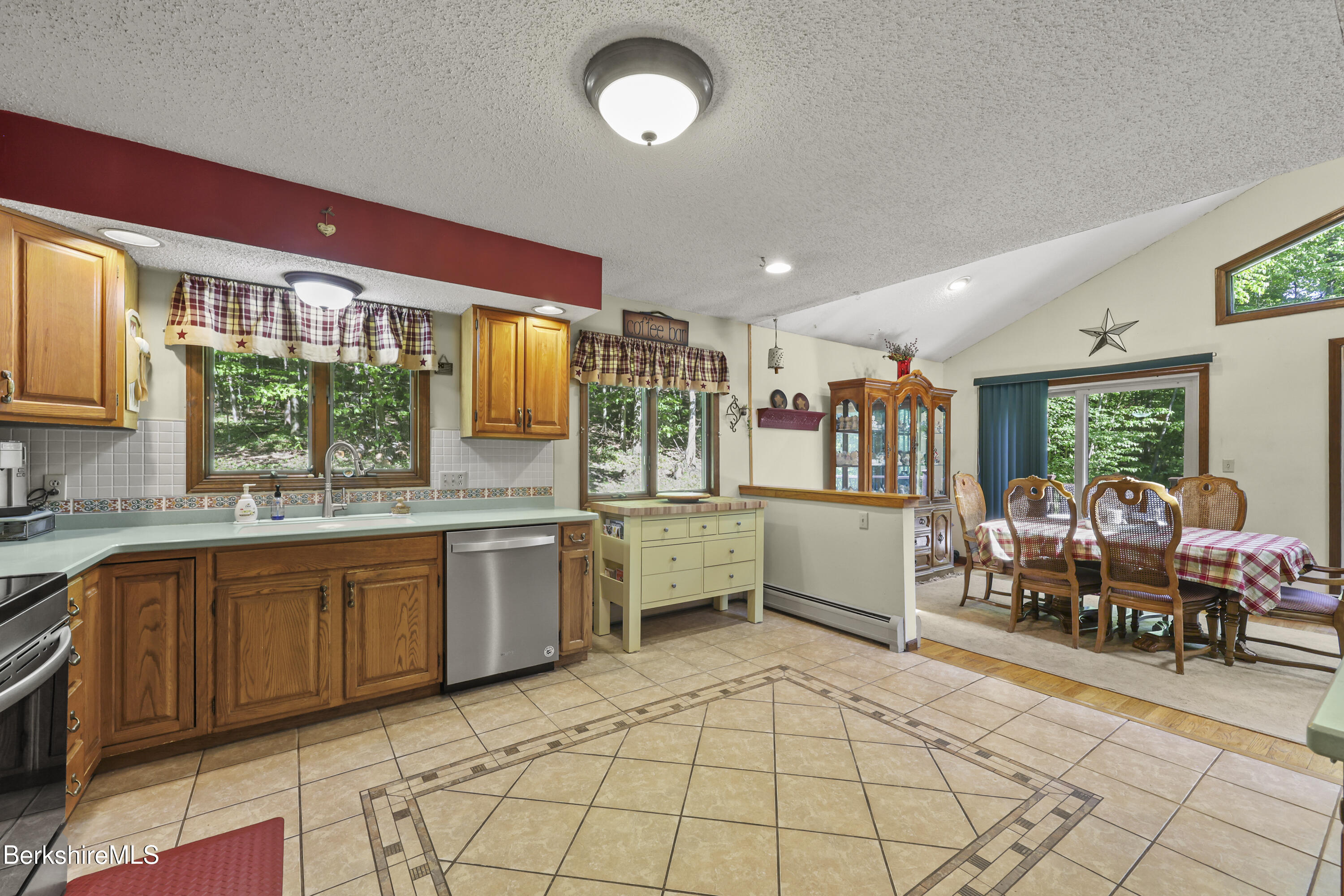 156 Bailey Road Lanesborough, MA 01237 - Photo 19 of 49 Large kitchen