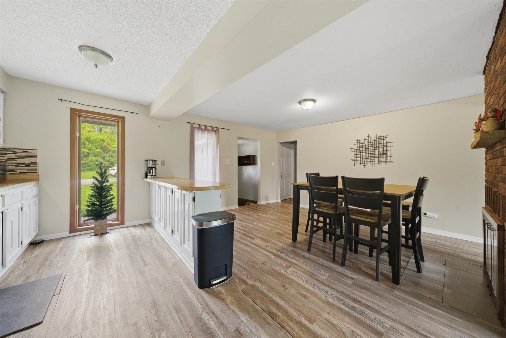 703 Rte 59 Ingleside, IL 60041 - Photo 4 of 26