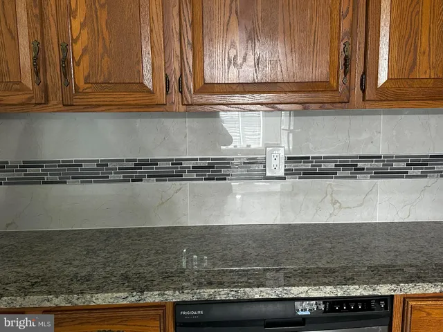 $2,500 | 66 Cheverny Court, Hamilton, NJ 08619