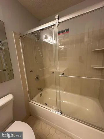 $2,500 | 66 Cheverny Court, Hamilton, NJ 08619