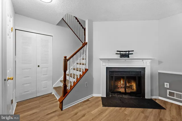 $2,500 | 66 Cheverny Court, Hamilton, NJ 08619