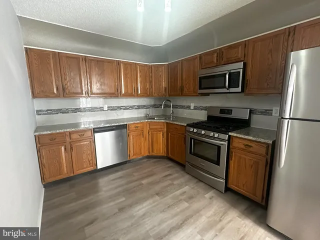 $2,500 | 66 Cheverny Court, Hamilton, NJ 08619