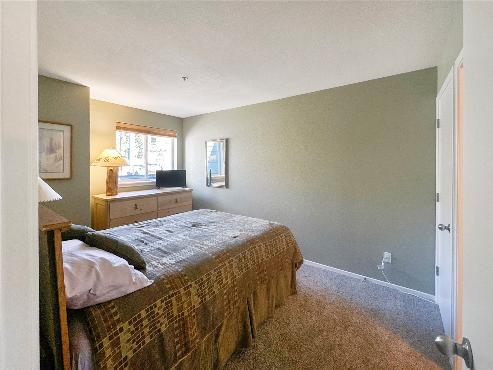 91599 Ryan Gulch Road, Unit B2 Silverthorne, CO 80498 - Photo 9 of 19