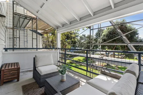 $329,000 | 1203 Melville Square, Unit 216, Richmond, CA 94804