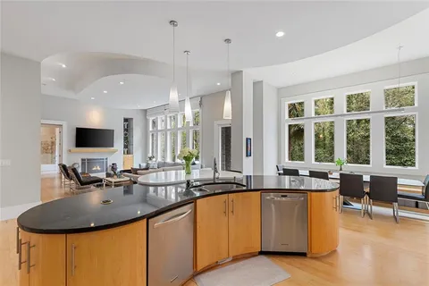 $2,850,000 | 4915 Northway Drive Northeast, Sandy Springs, GA 30342