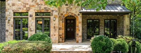 $2,850,000 | 4915 Northway Drive Northeast, Sandy Springs, GA 30342