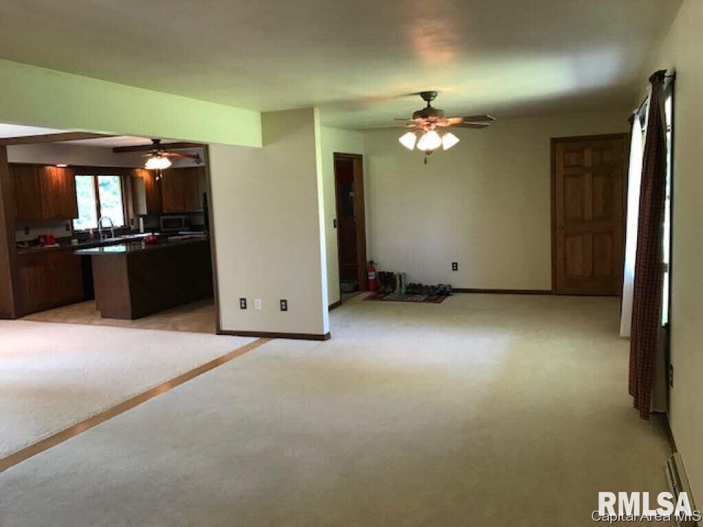1975 Ladue Road Jacksonville, IL 62650 - Photo 23 of 34 Gallery Image 23