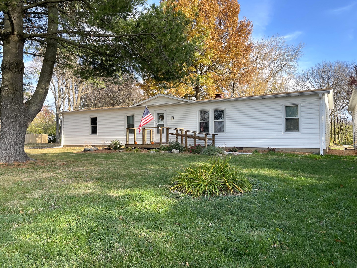 2012 Brownfield Road Urbana, IL 61802 - Photo 1 of 5 Gallery Image 1