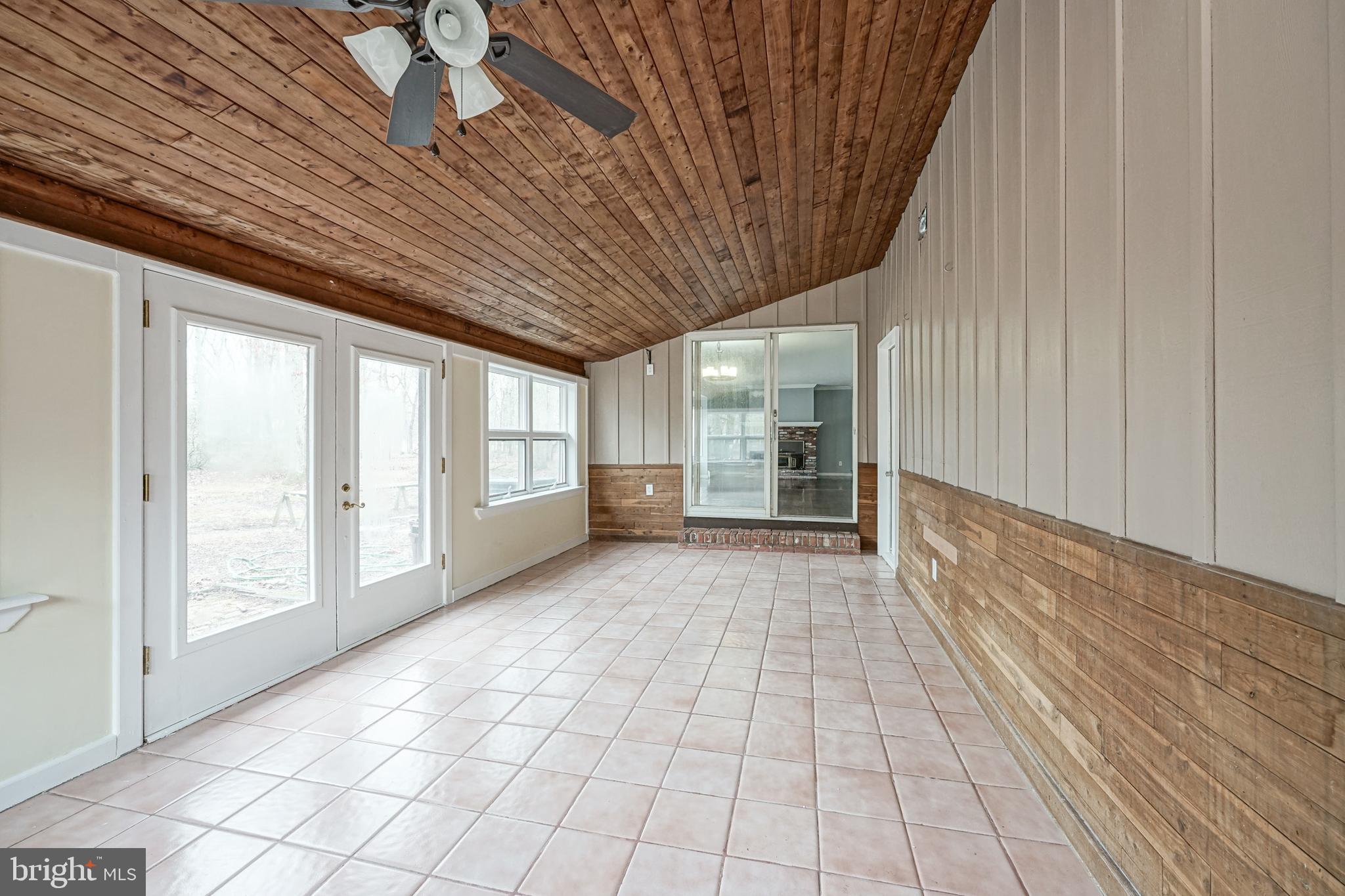 15 Foxchase Road Southampton, NJ 08088 - Photo 16 of 50