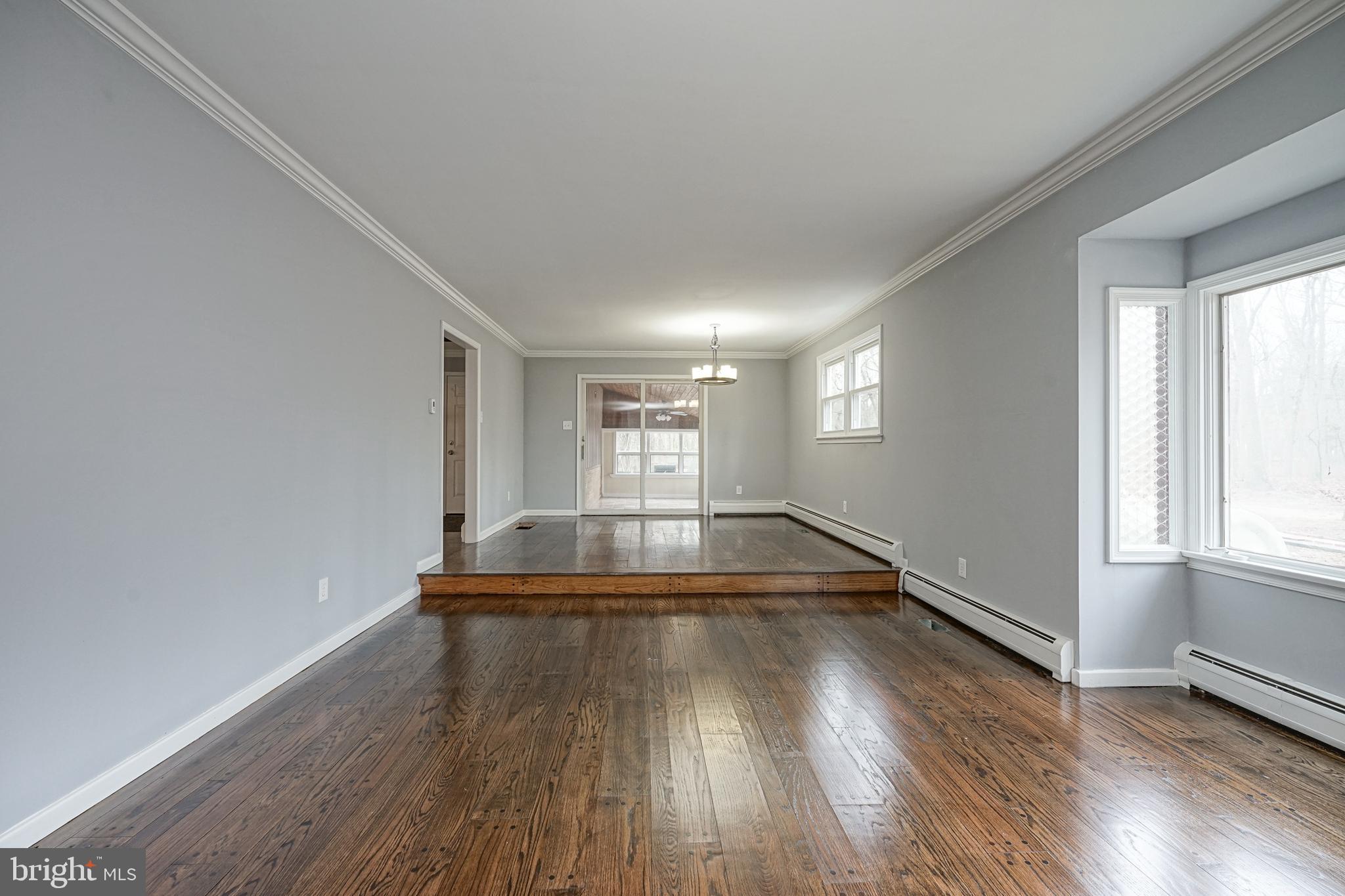 15 Foxchase Road Southampton, NJ 08088 - Photo 5 of 50