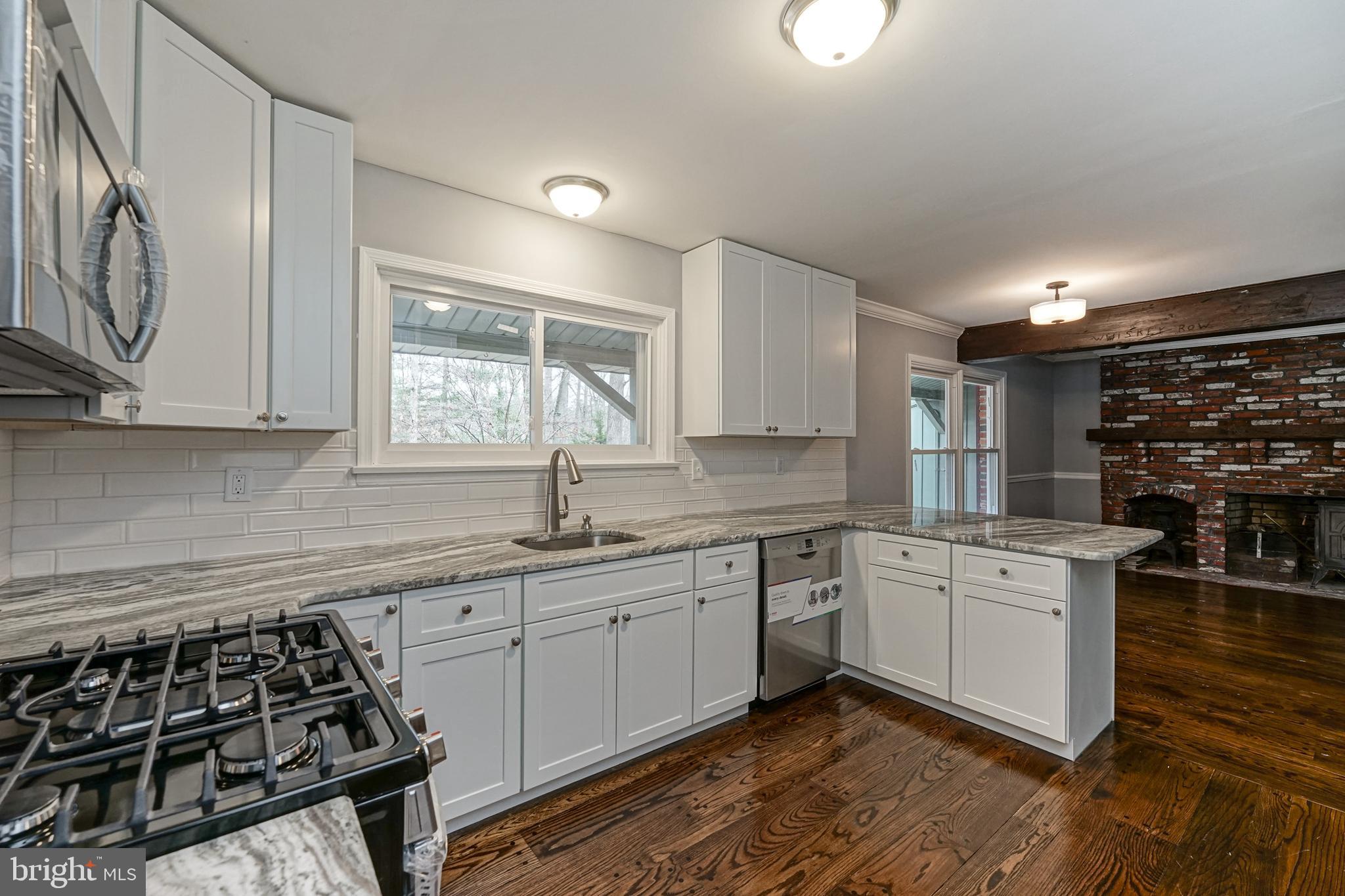 15 Foxchase Road Southampton, NJ 08088 - Photo 7 of 50