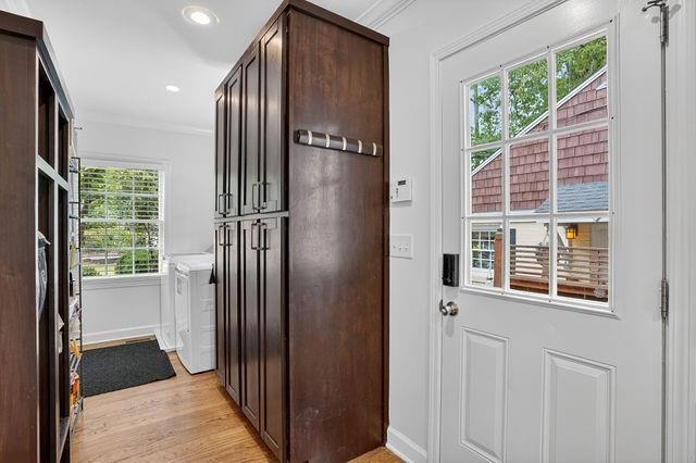 123 Mimosa Place Decatur, GA 30030 - Photo 15 of 48 a view of hallway with windows