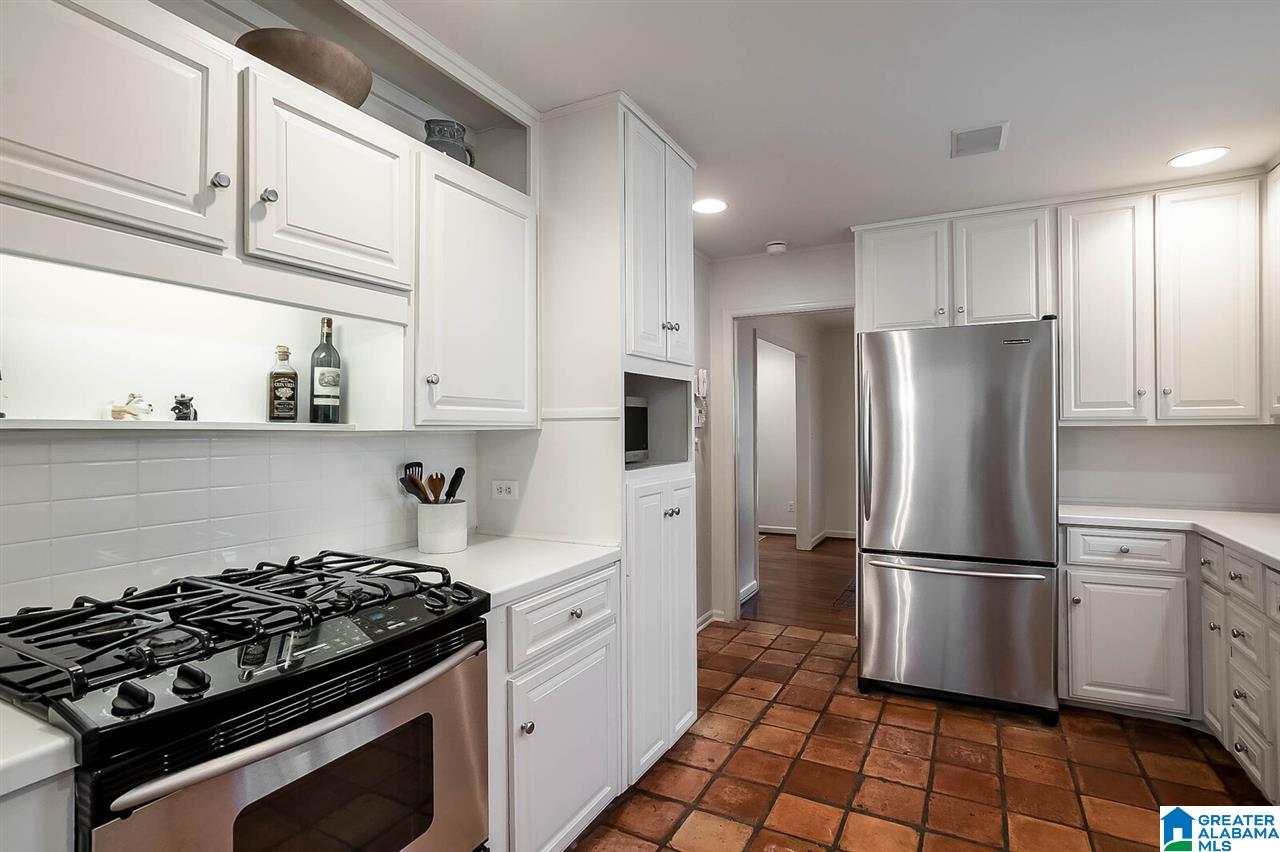 25 Spring Street Birmingham, AL 35213 - Photo 17 of 45