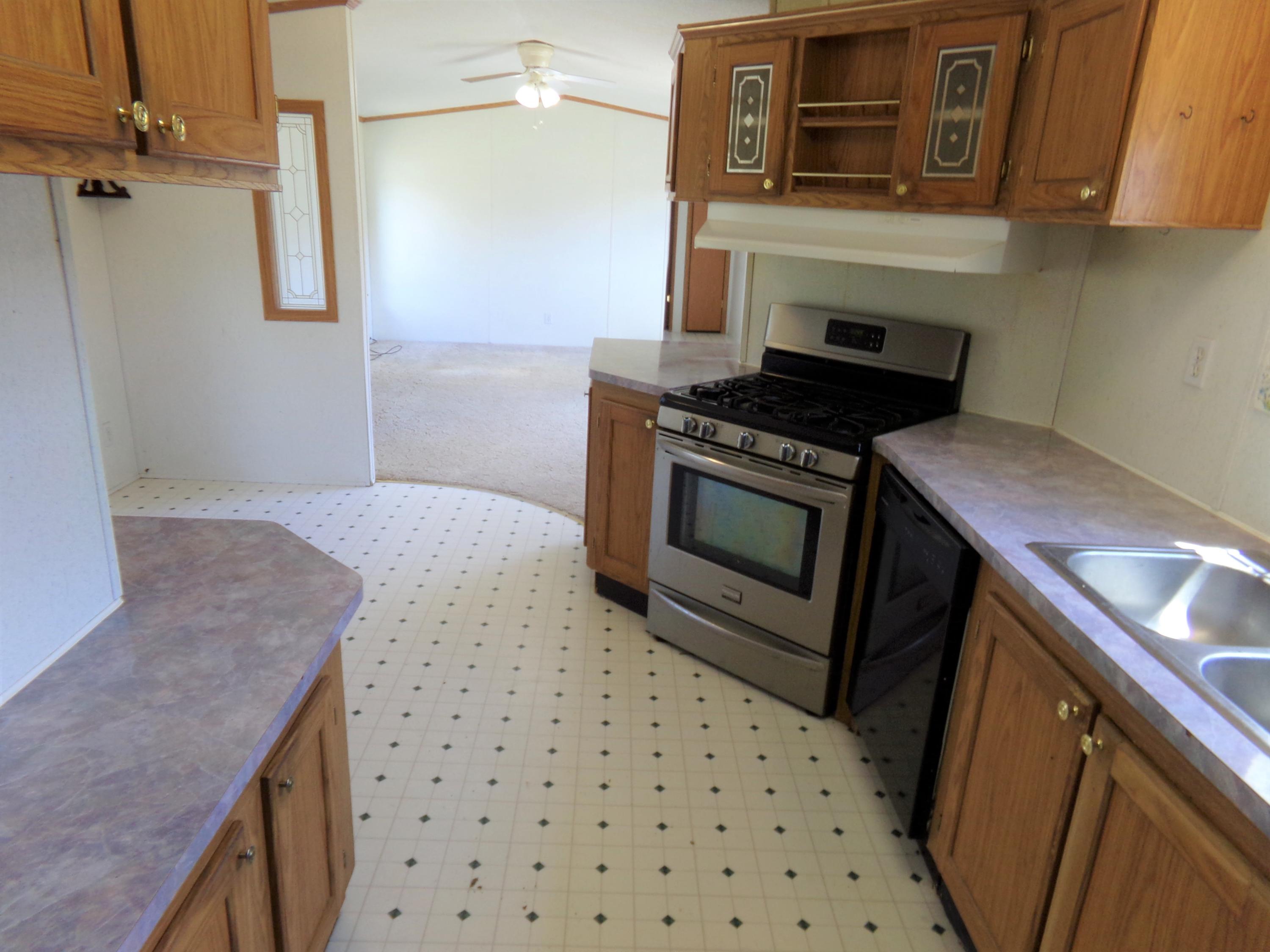 16 Walter Partridge Road Windham, ME 04062 - Photo 8 of 36 100_0045