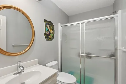 $345,000 | 12628 Barkley Street, Leawood, KS 66209