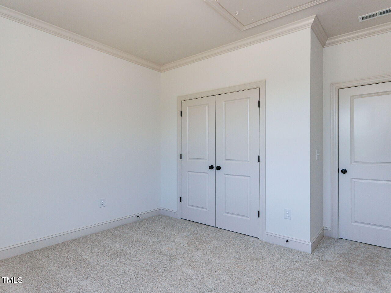 6040 Scalybark Road Durham, NC 27712 - Photo 32 of 37 031-1280x960-bedroom