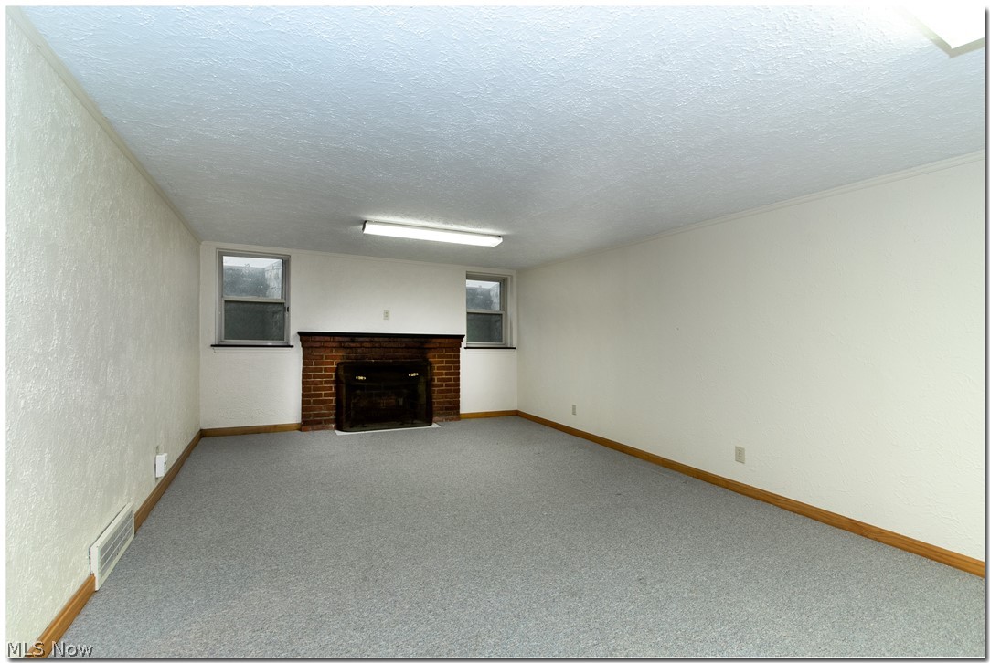 2575 Charney Road Cleveland, OH 44118 - Photo 32 of 35 Gallery Image 32