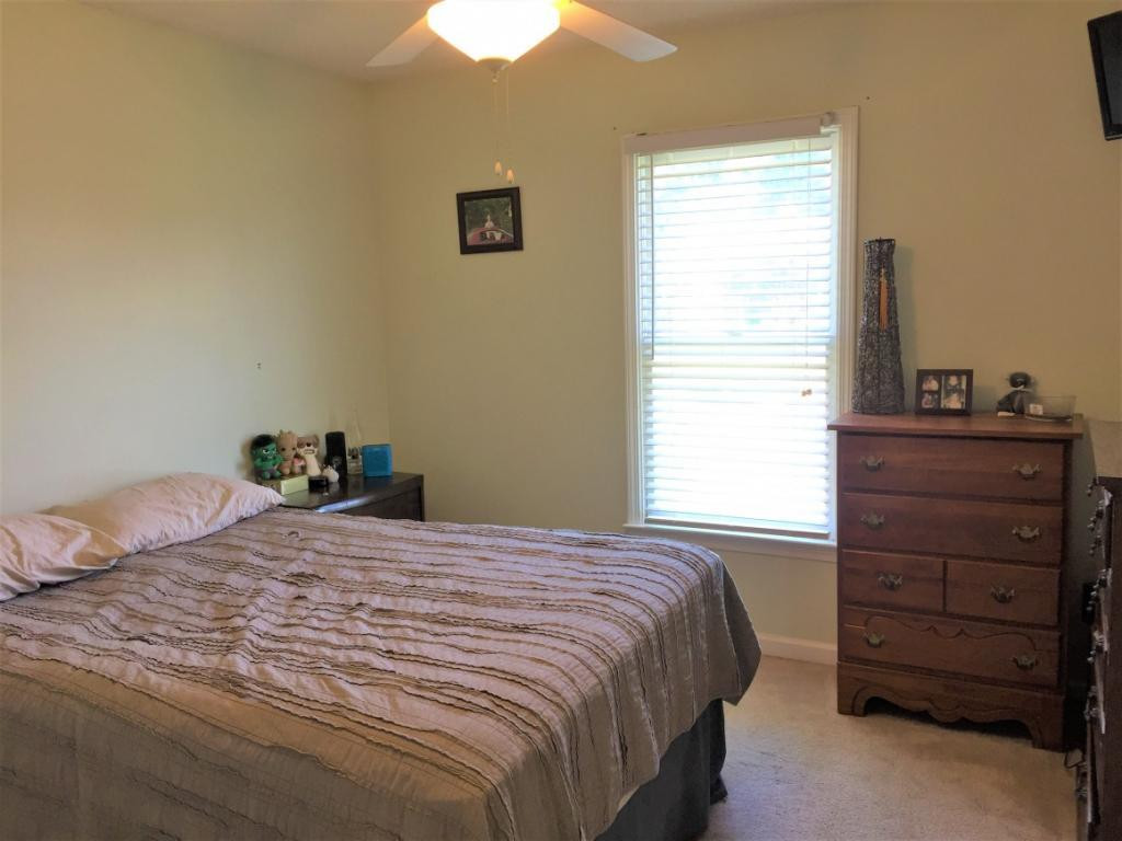 910 South Ridge Road Burlington, NC 27217 - Photo 7 of 12 Gallery Image 7
