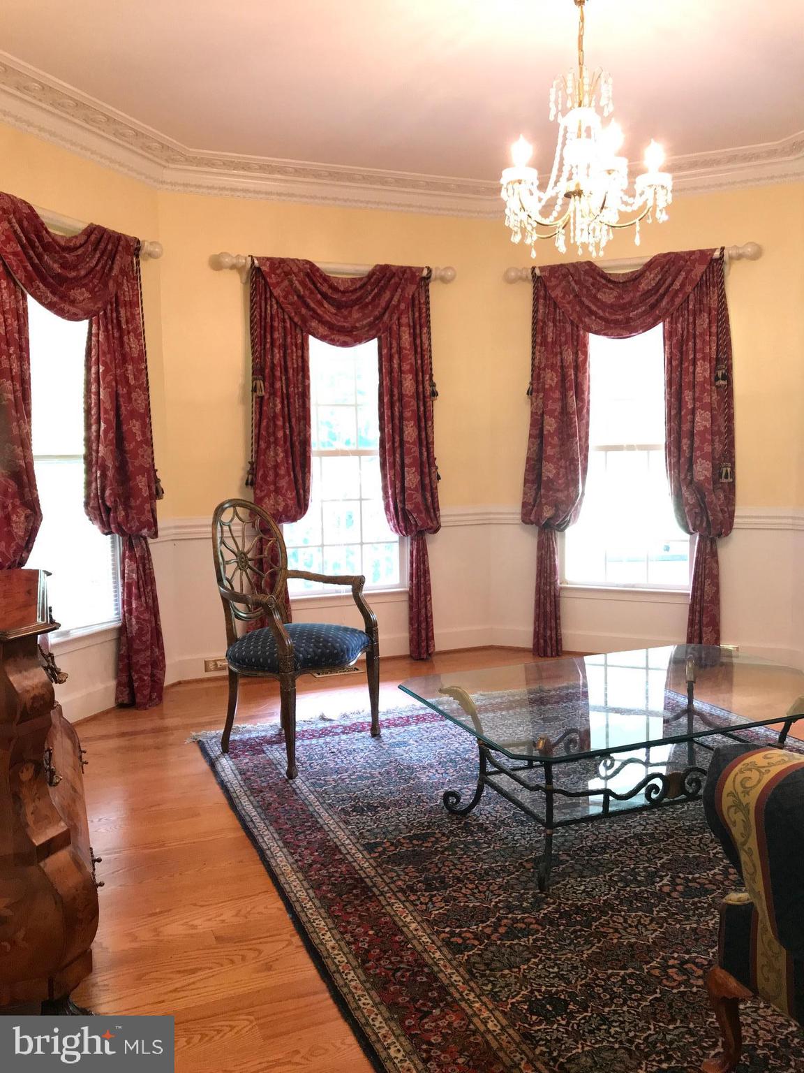 Gallery Image 7