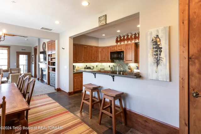 $2,750,000 | 531 Snow King Loop, Unit 3130, Jackson, WY 83001