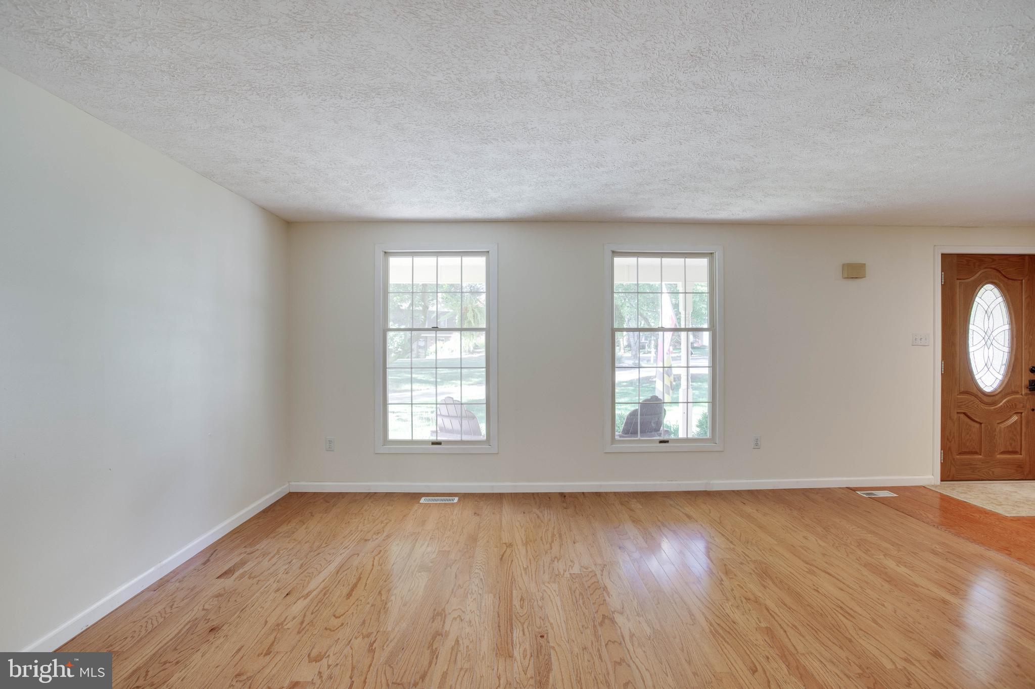 379 Yorkshire Lane Riva, MD 21140 - Photo 11 of 71 Gallery Image 11