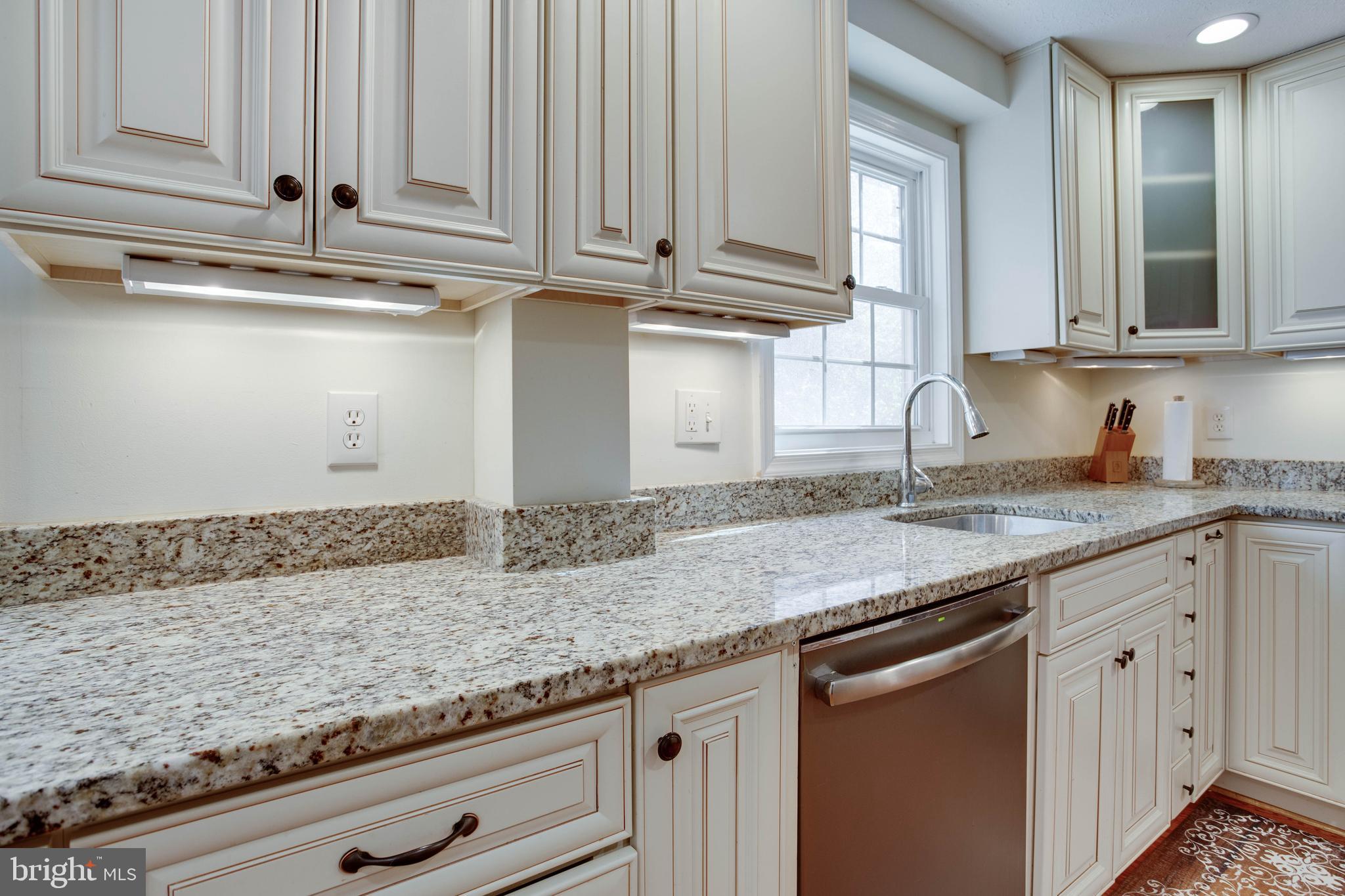 379 Yorkshire Lane Riva, MD 21140 - Photo 18 of 71 Gallery Image 18