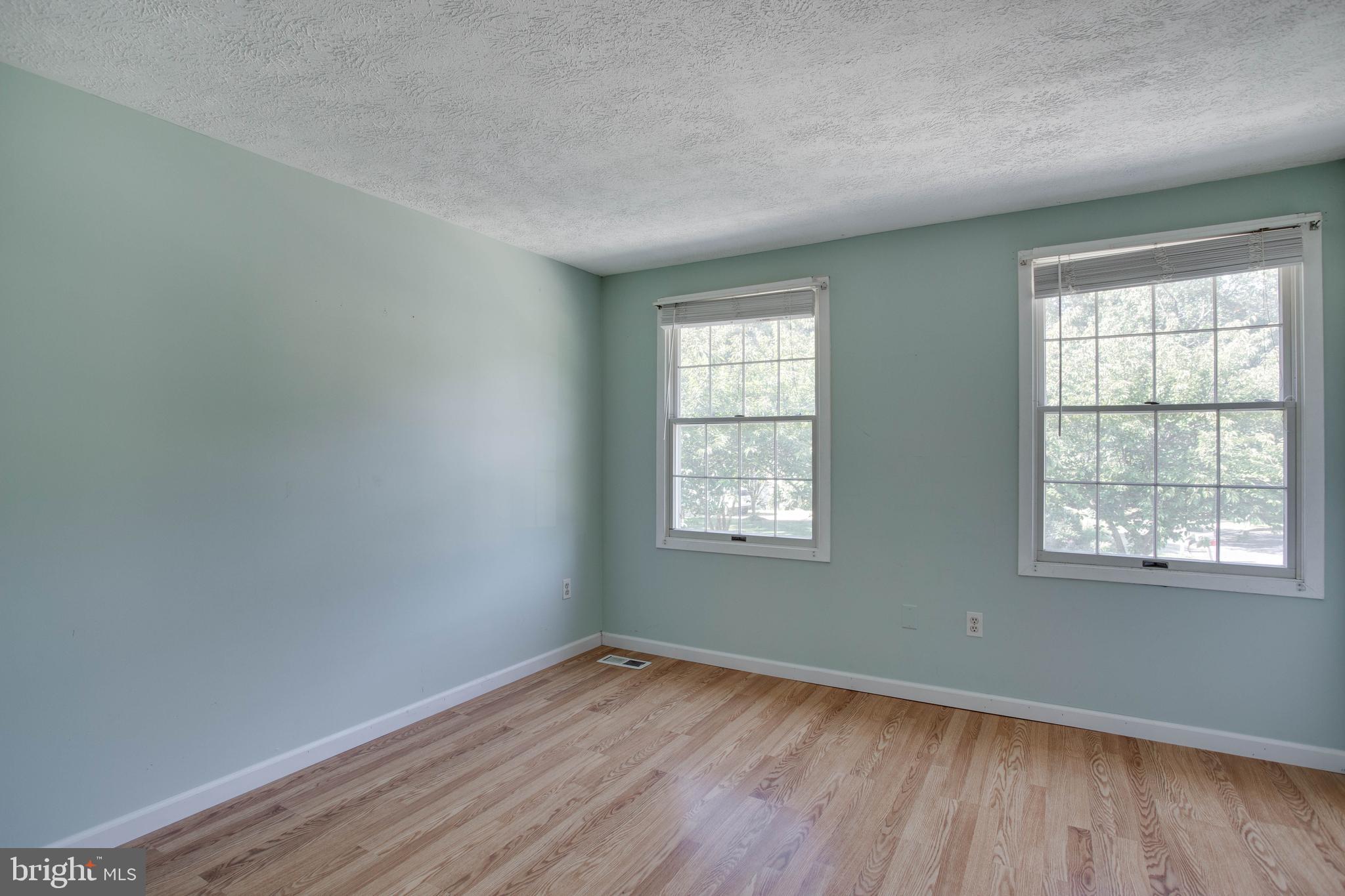 379 Yorkshire Lane Riva, MD 21140 - Photo 36 of 71 Gallery Image 36