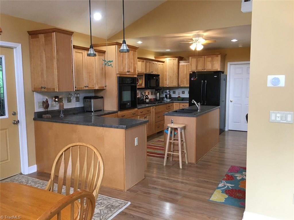 203 Raven Ridge Trail Dobson, NC 27017 - Photo 6 of 25 Gallery Image 6