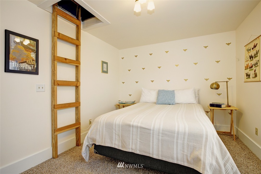 1124 South Sheridan Avenue Tacoma, WA 98405 - Photo 16 of 25