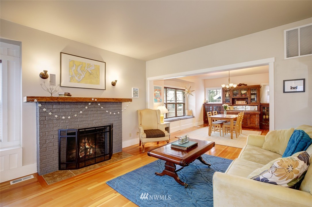 1124 South Sheridan Avenue Tacoma, WA 98405 - Photo 6 of 25