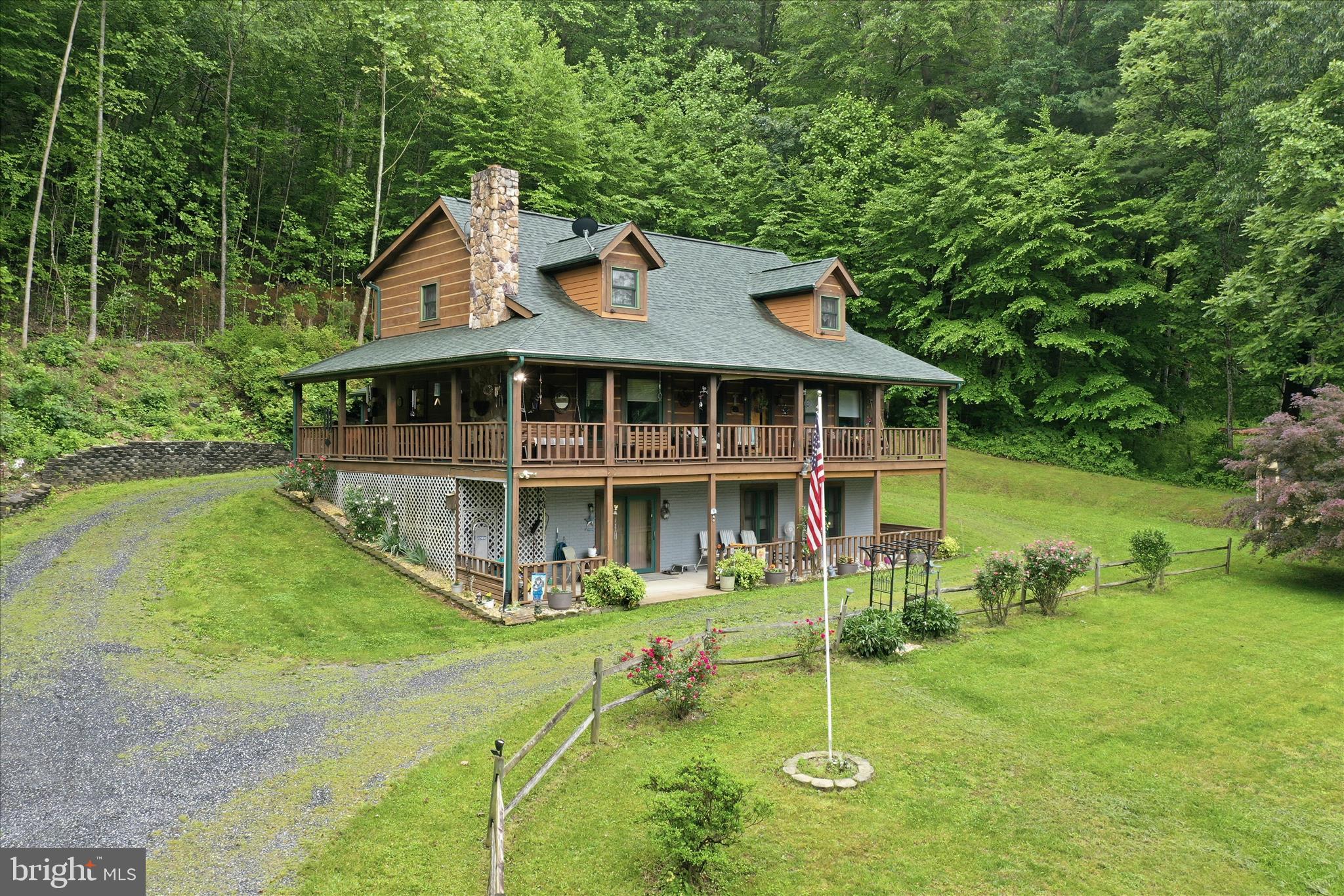 938 Lake Arrowhead Road Luray, VA 22835 - Photo 23 of 38