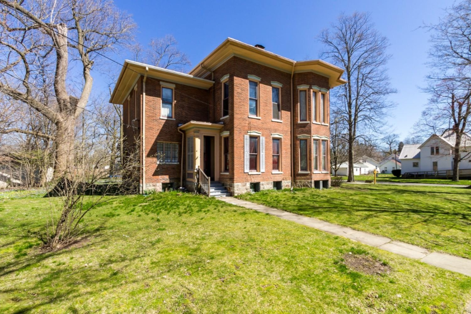 402 Walnut Street Three Rivers, MI 49093 - Photo 3 of 15 402 Walnut St-114