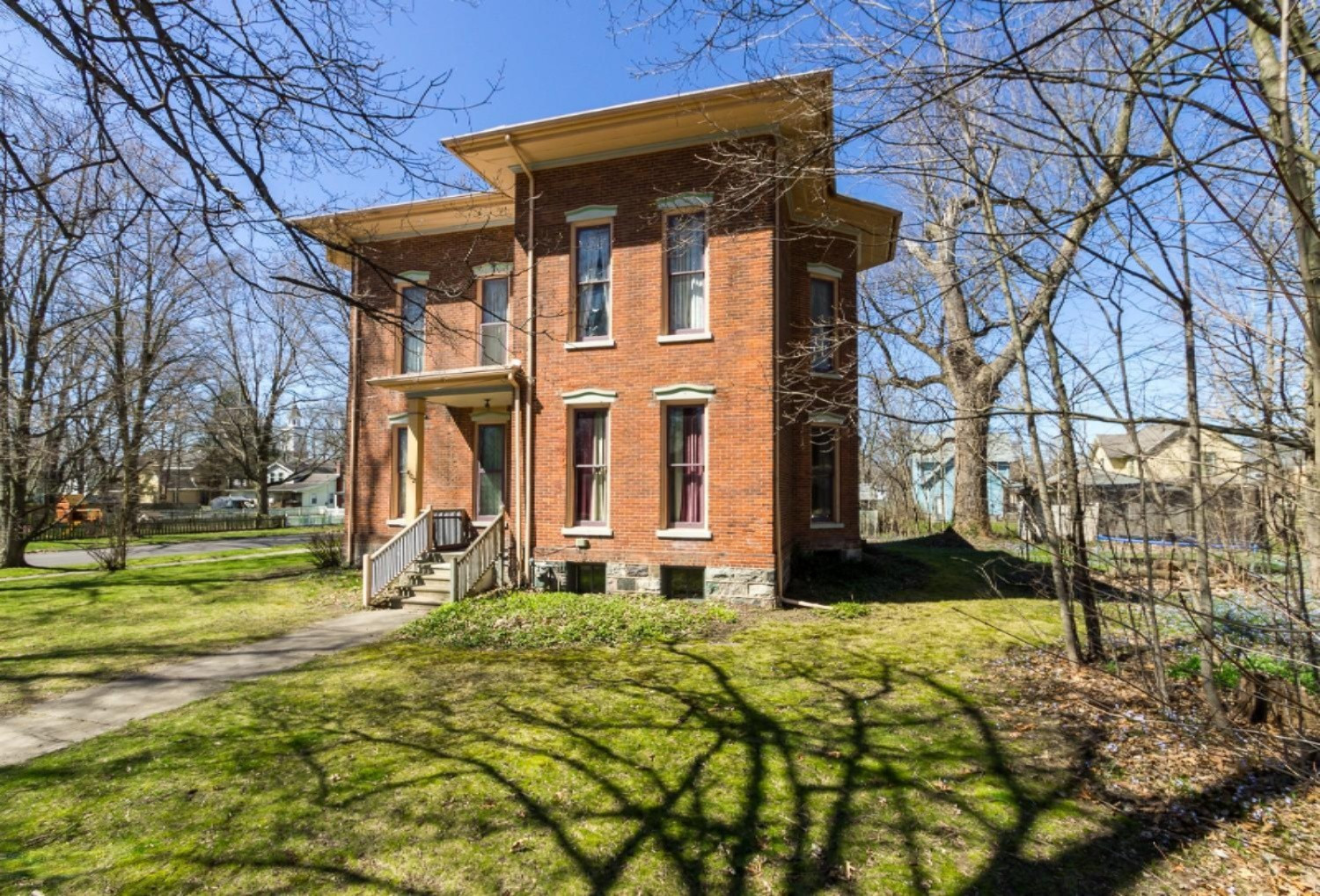 402 Walnut Street Three Rivers, MI 49093 - Photo 4 of 15 402 Walnut St-115