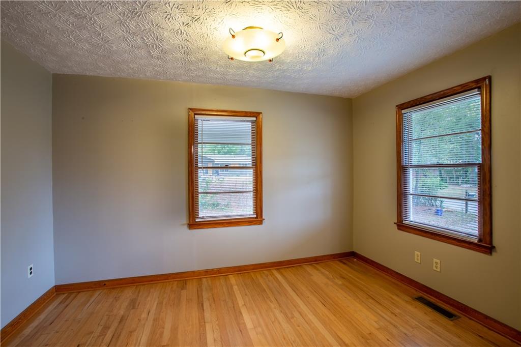 133 Nelson Street, Unit B Monroe, GA 30655 - Photo 9 of 21