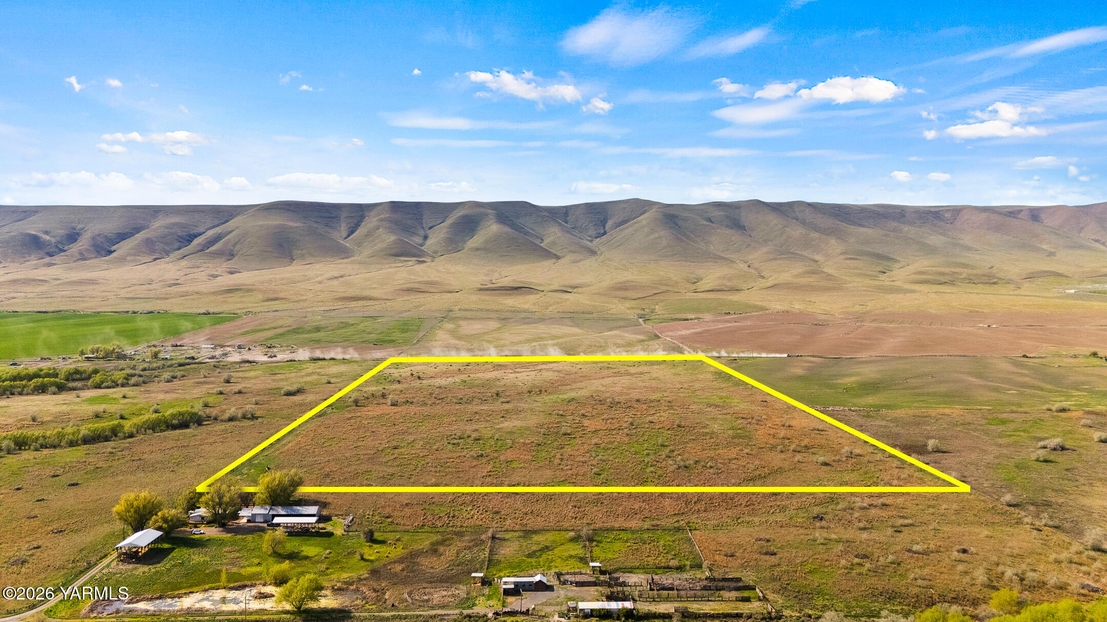3500 Island Road, Unit SOUTH White Swan, WA 98952 - Photo 1 of 8 Property lines