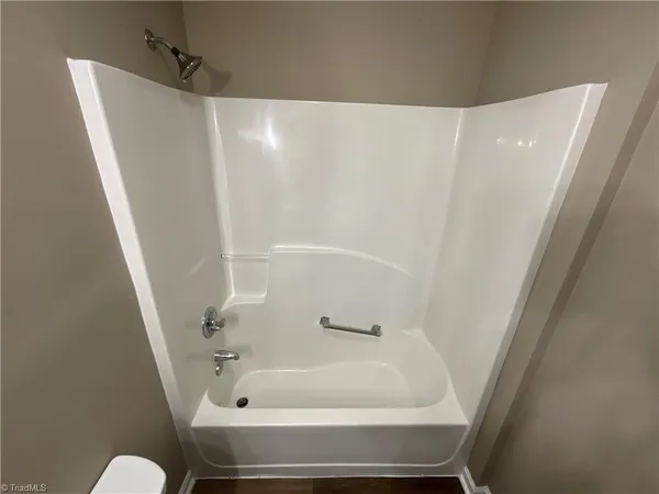 $1,675 | 154 Wesley Harris Circle, Greensboro, NC 27455