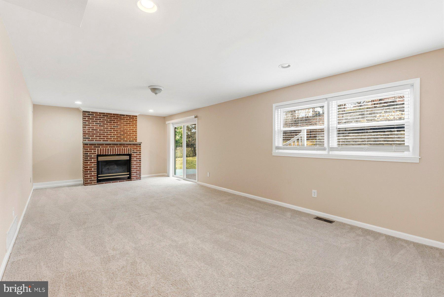 910 Crestwick Road Towson, MD 21286 - Photo 20 of 34