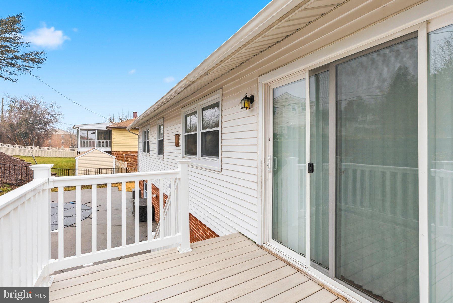 910 Crestwick Road Towson, MD 21286 - Photo 27 of 34