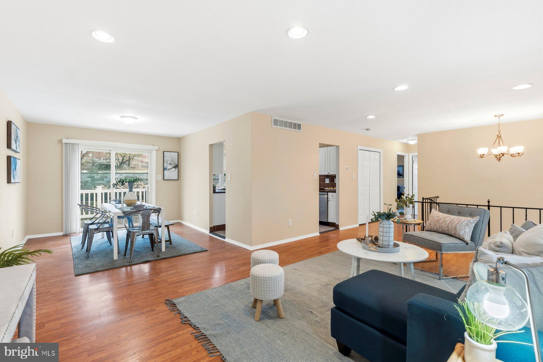 910 Crestwick Road Towson, MD 21286 - Photo 6 of 34